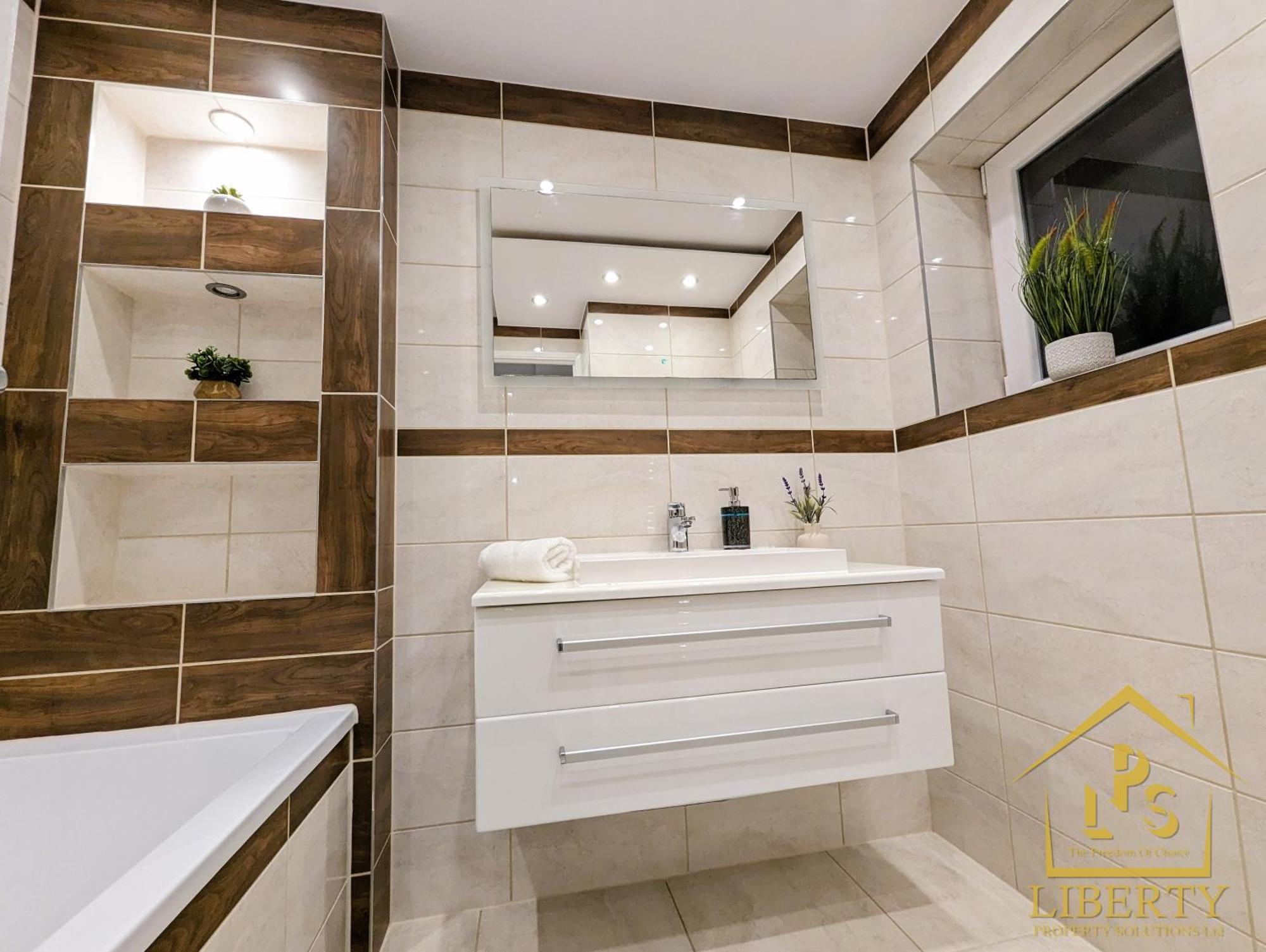 6 Guests * 4 Bedroom * Free Wi-Fi *Χάντινγκτον Εξωτερικό φωτογραφία