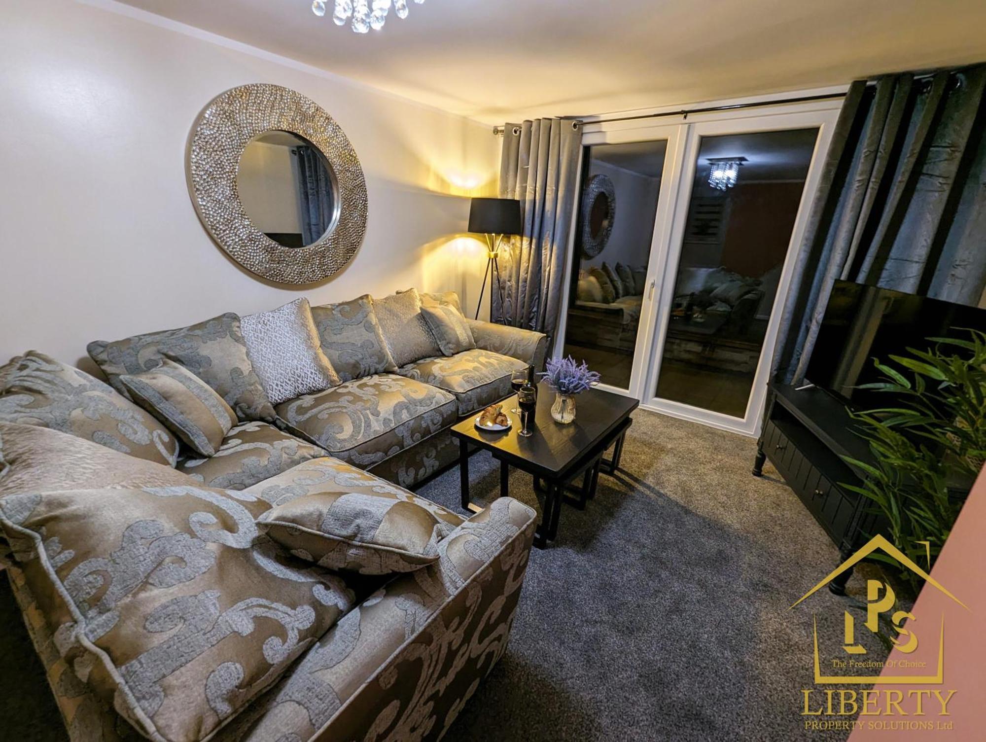 6 Guests * 4 Bedroom * Free Wi-Fi *Χάντινγκτον Εξωτερικό φωτογραφία