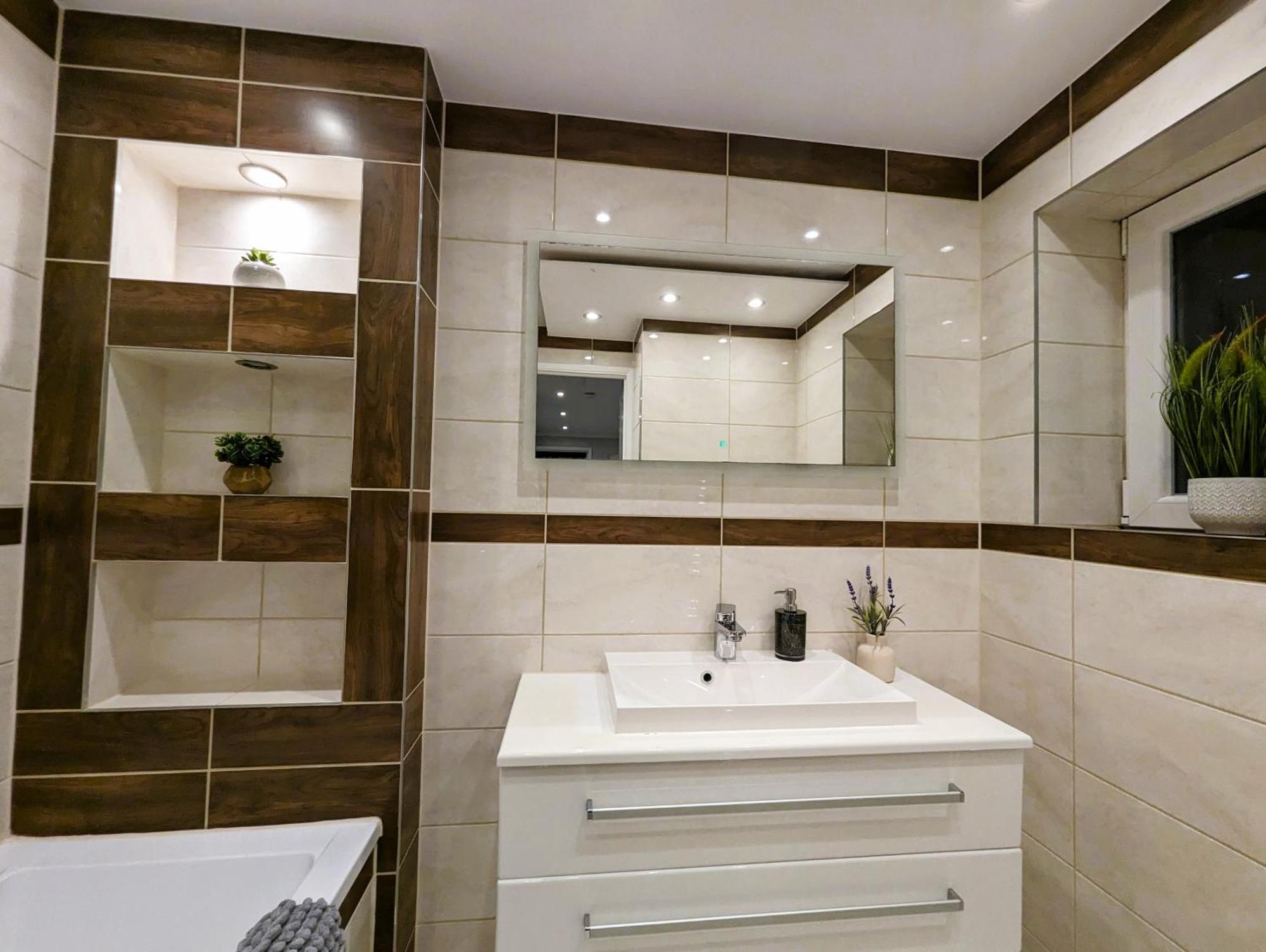 6 Guests * 4 Bedroom * Free Wi-Fi *Χάντινγκτον Εξωτερικό φωτογραφία